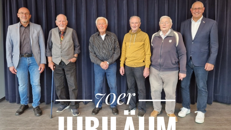 Das Foto zeigt unsere Jubilare mit 70 Jahren IG Metall Zugehörigkeit.